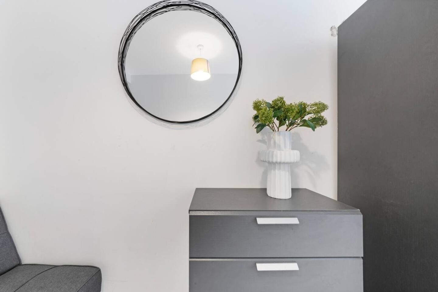 2 Bed Apartment- Finsbury Park Station B Лондон Экстерьер фото